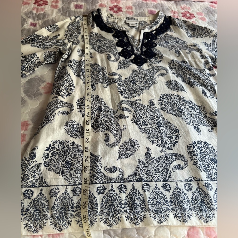 Liz Claiborne Navy and White Paisley Tunic Embroidery 3/4 Sleeves 100% Cotton LG - Picture 3 of 11